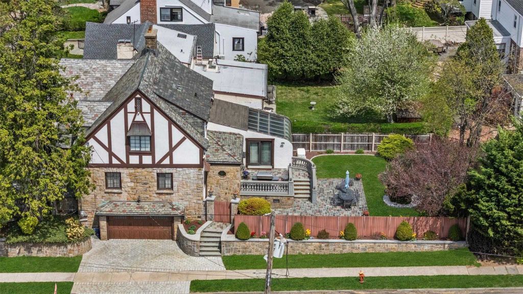 Property photo 2 of 15 <Alttext/>