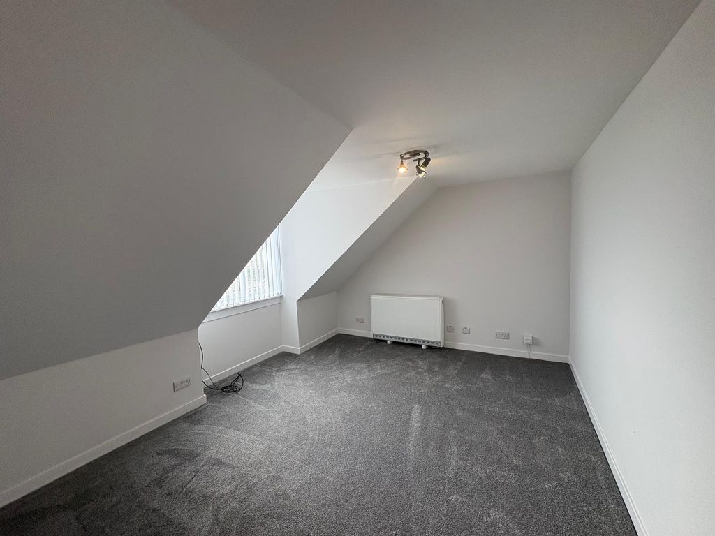 Property photo 2 of 6 Picture No. 02