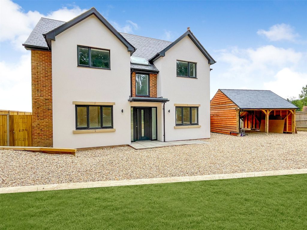Property photo 1 of 23 Picture No. 34