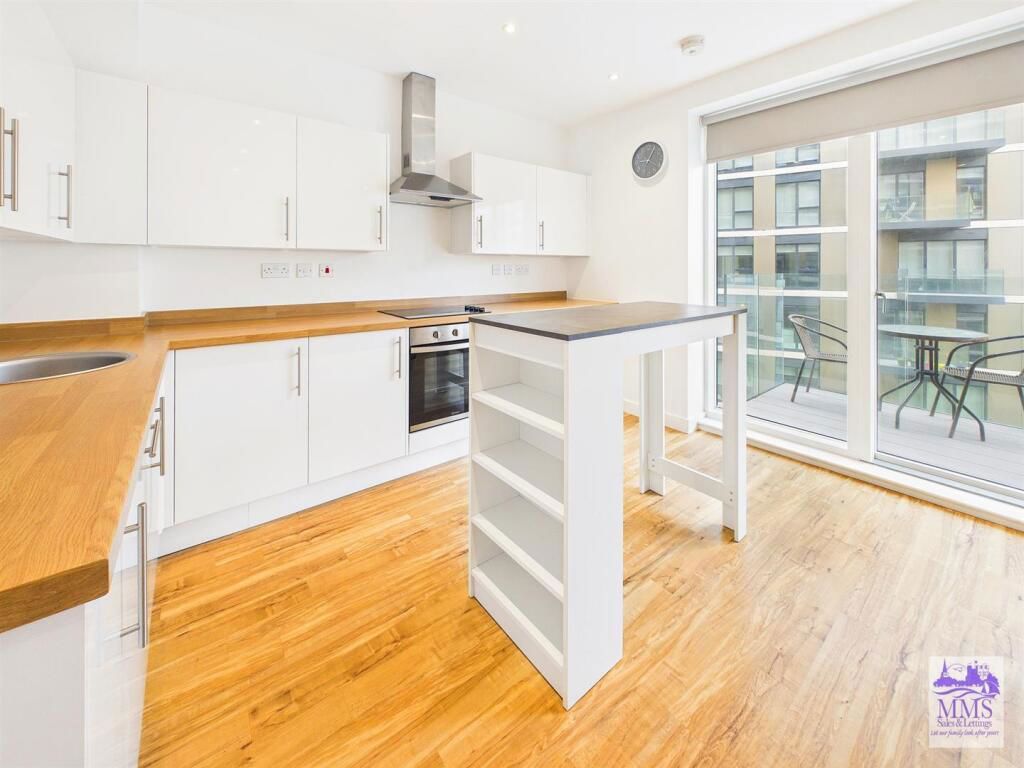 Property photo 3 of 14