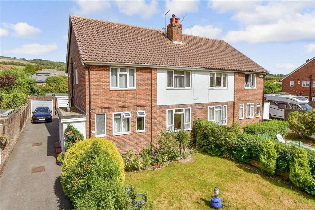 Property photo 3 of 14 External (Brochure)