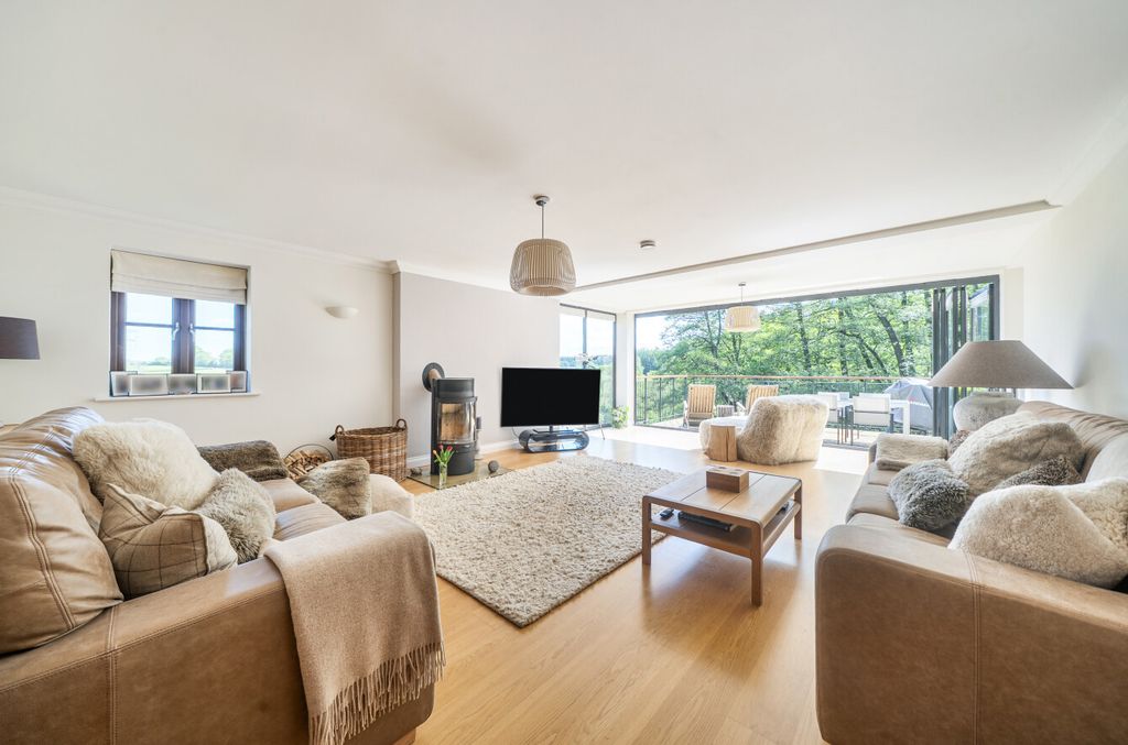 Property photo 2 of 20 1454409 (27).Jpg