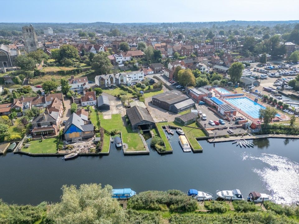 Property photo 2 of 30 Dji_0174