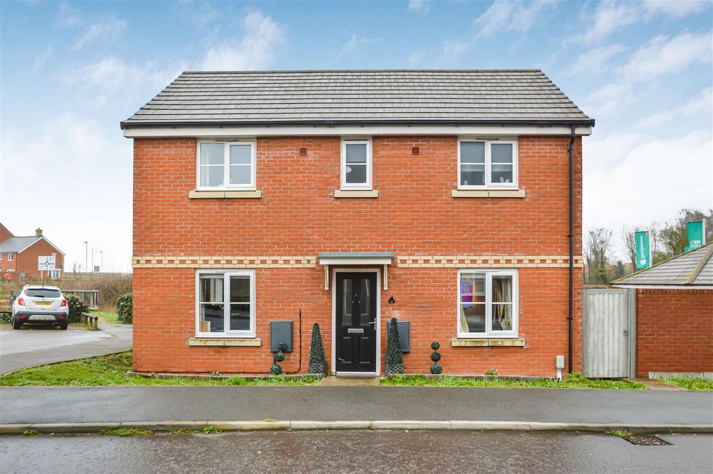 Property photo 1 of 14 7_80746.Jpg