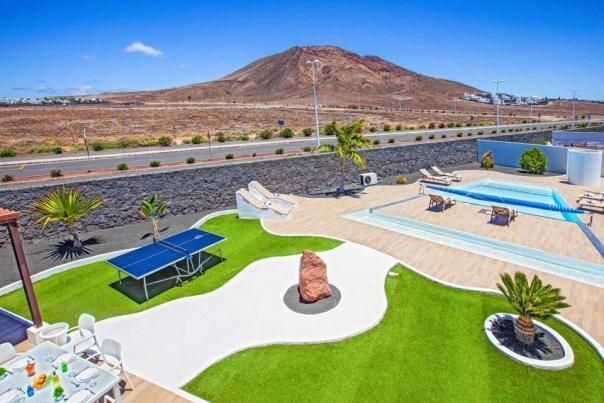 Property photo 2 of 10 <Caption/>