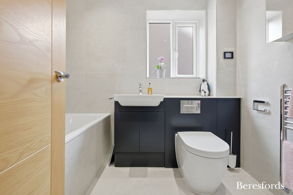 Additional image 29 of 5 bed detached house for saleThe Mount, Billericay CM11