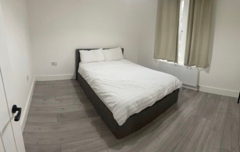 Property photo 1 of 2