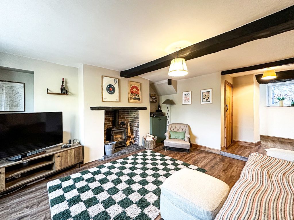 Property photo 2 of 15 4652705