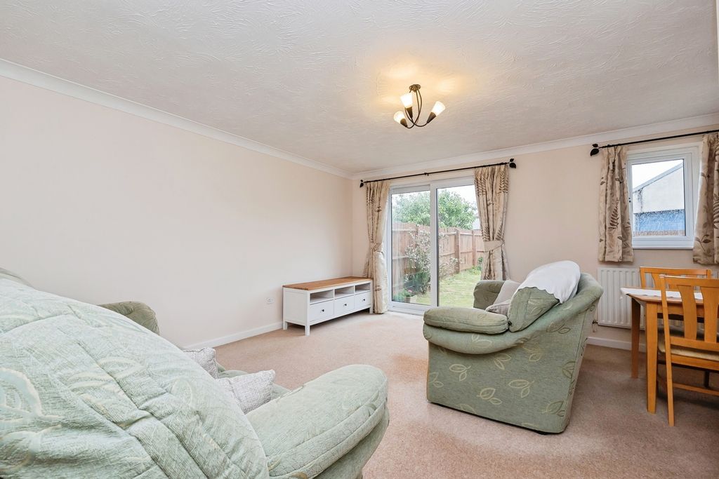Property photo 3 of 17 Pbox-Img.Jpg