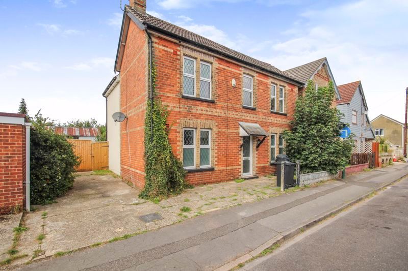 Property photo 1 of 14 Photo 25