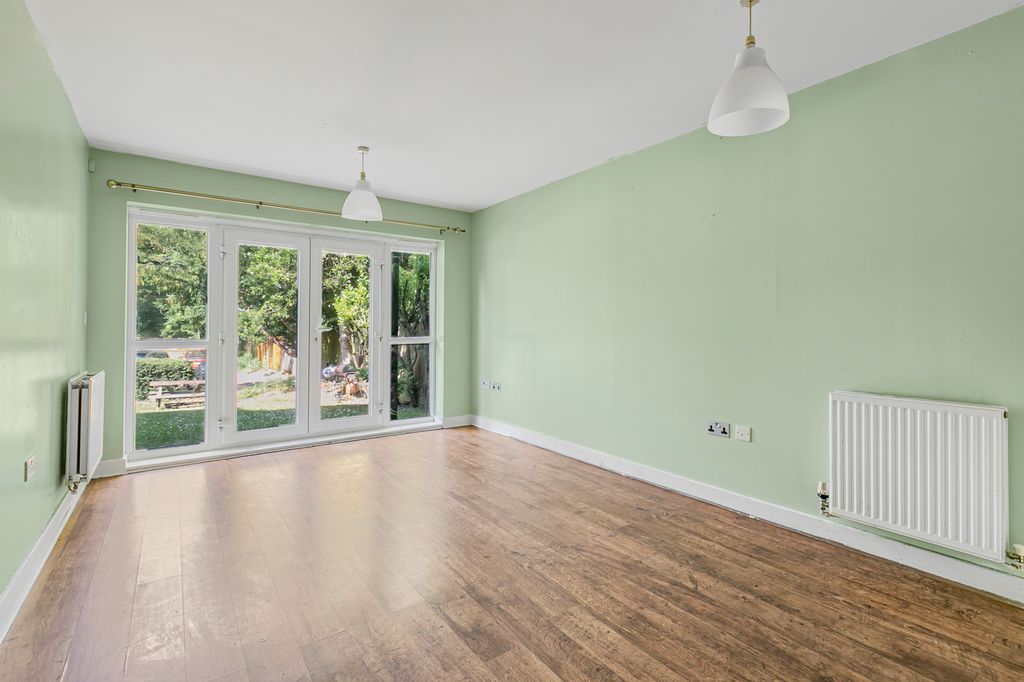 Property photo 3 of 20 9_56522