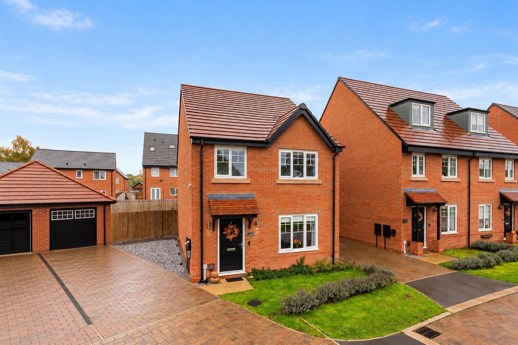 Property photo 1 of 25 24ee6018-c72F-4Eda-ba98-Dde6A3A0d56B.Png