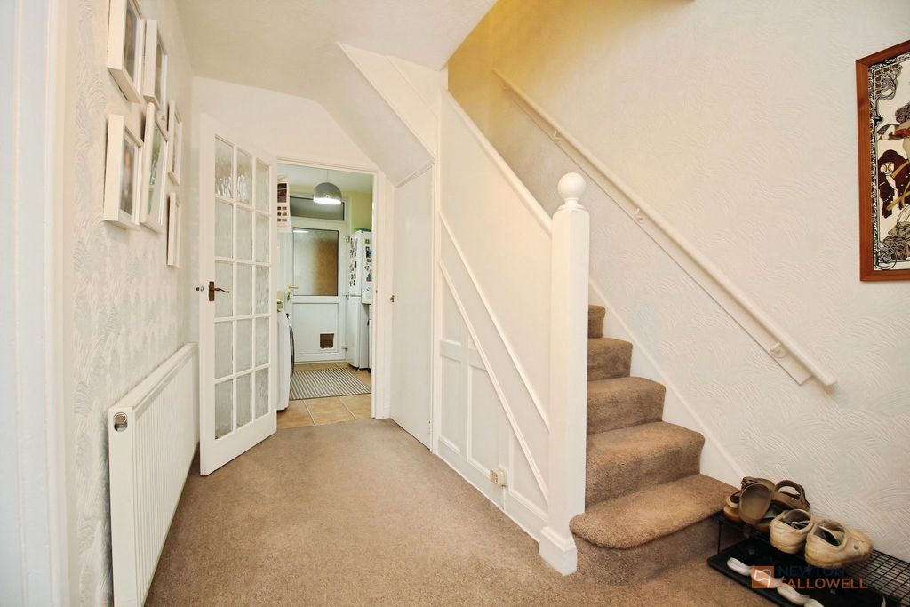 Property photo 3 of 21