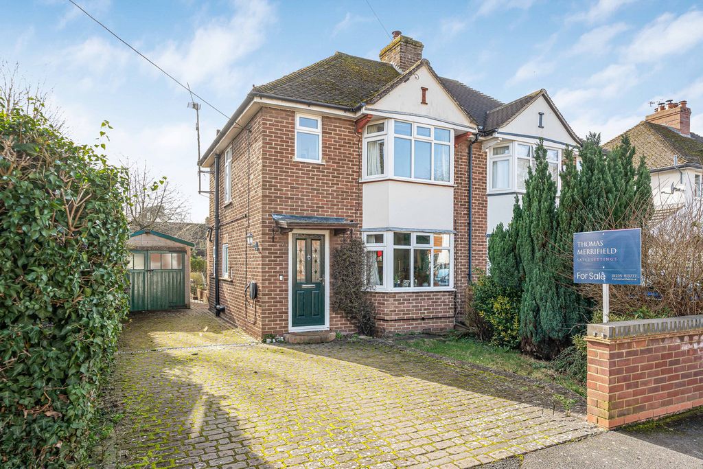 Property photo 1 of 16