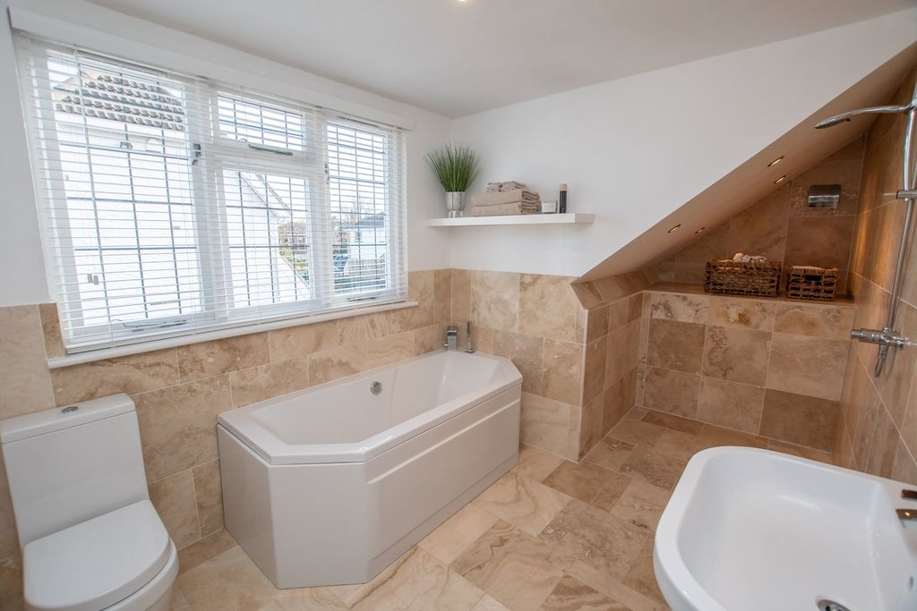 Additional image 32 of 4 bed detached house for saleOrchards Croft, Grimsby DN33