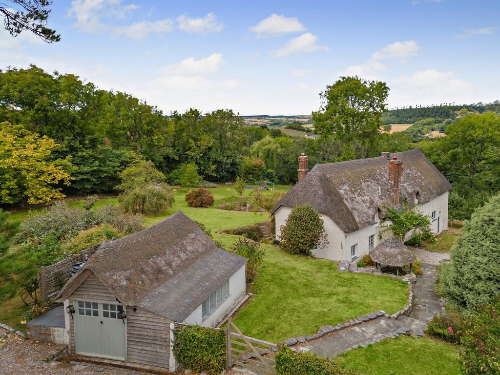 Property photo 1 of 26 Higher Cotley