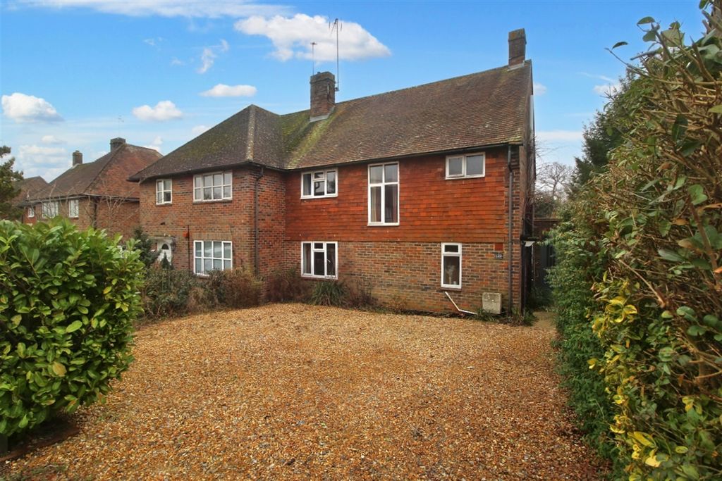 Property photo 1 of 13 (Main)