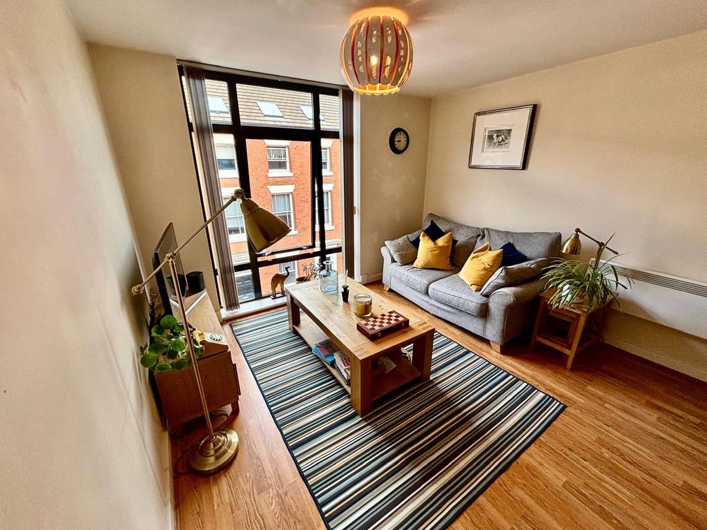 Property photo 3 of 10 Picture No. 01