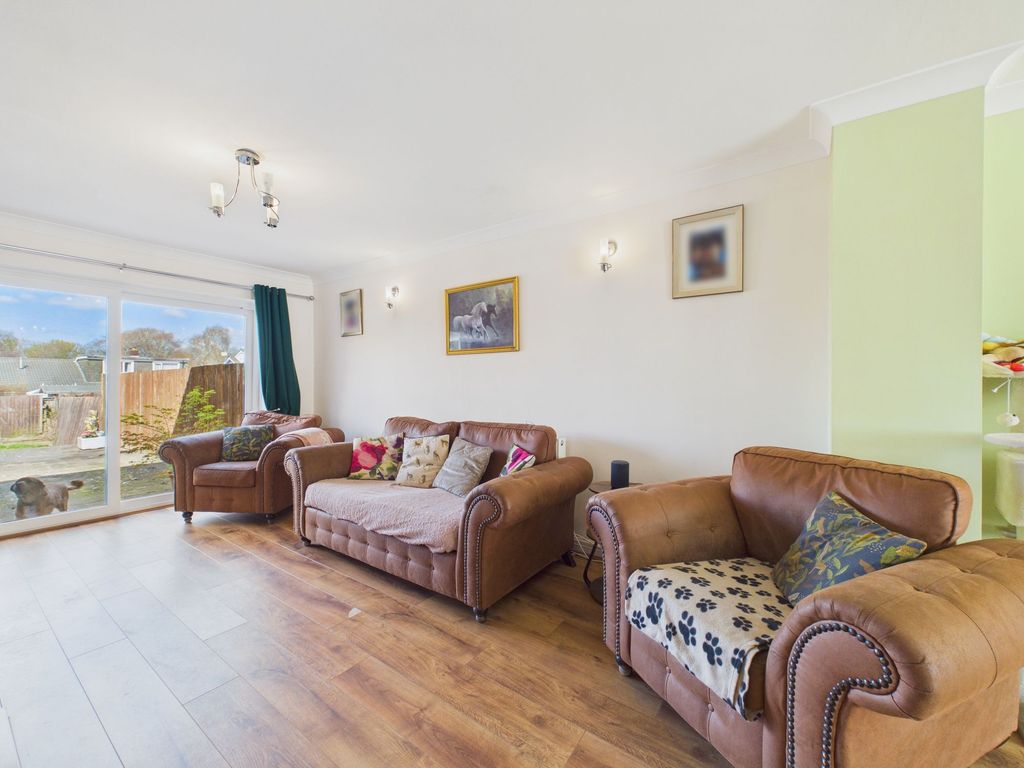 Property photo 3 of 25