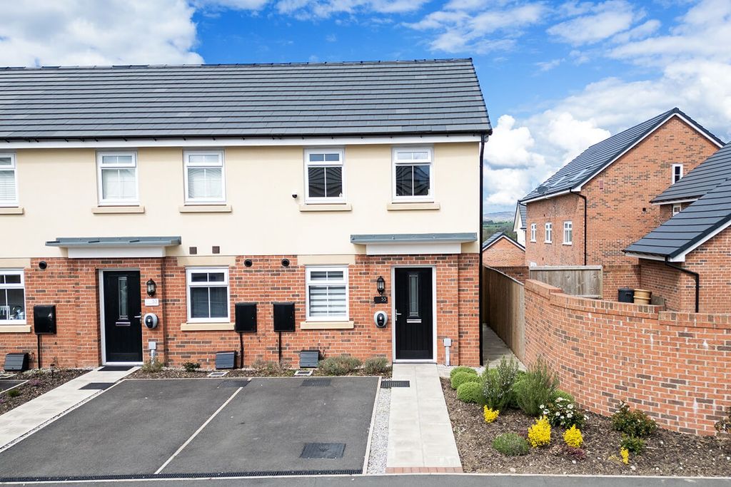 Property photo 1 of 15 5042573