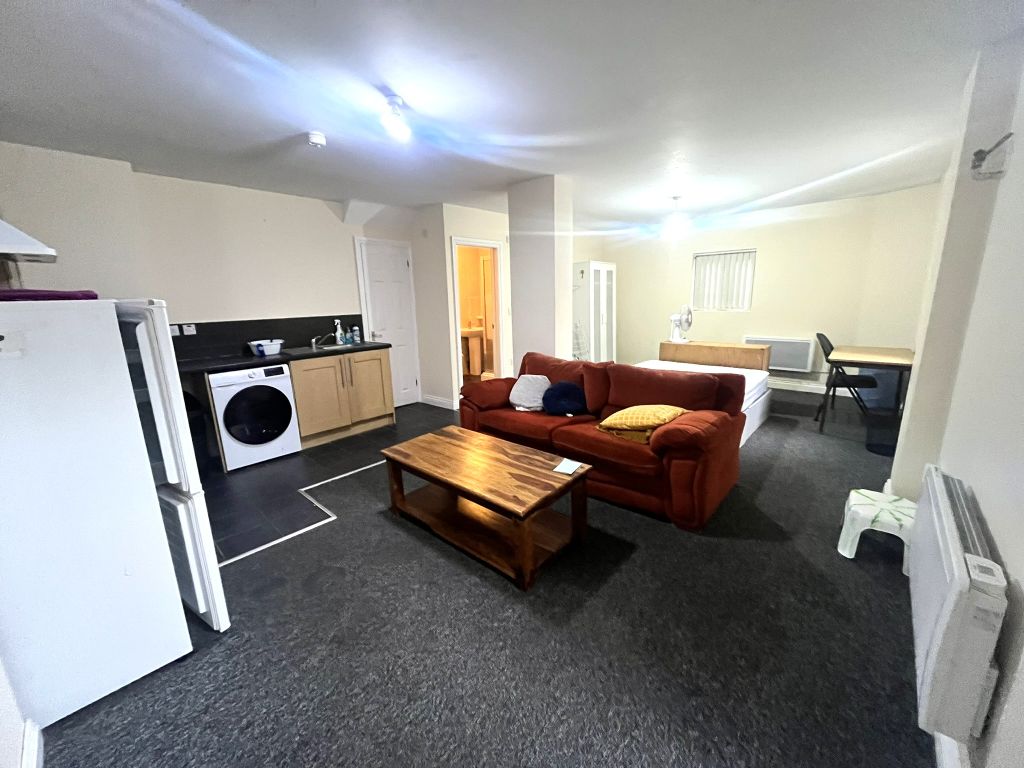 Property photo 2 of 3