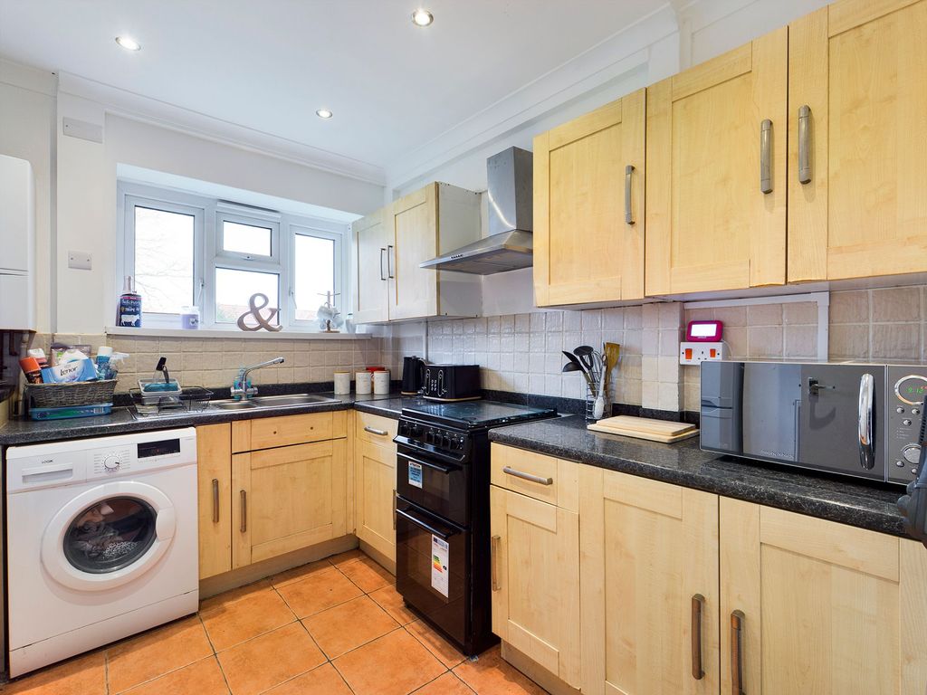 Property photo 3 of 7