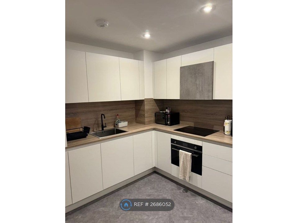 Property photo 3 of 6