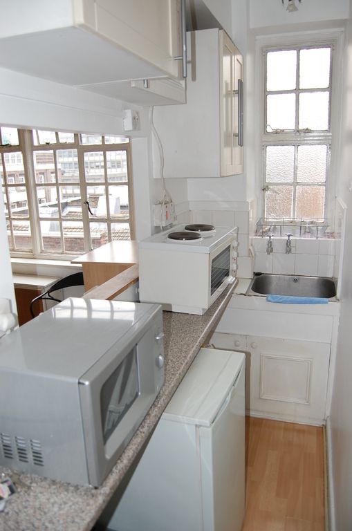 Property photo 2 of 3 Kitchen