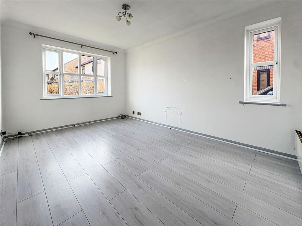 Property photo 2 of 6 Img_3347.Jpg