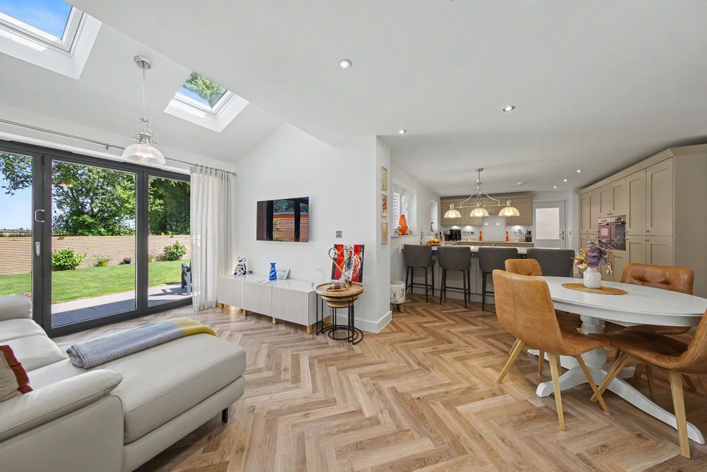 Property photo 2 of 57 Open Plan