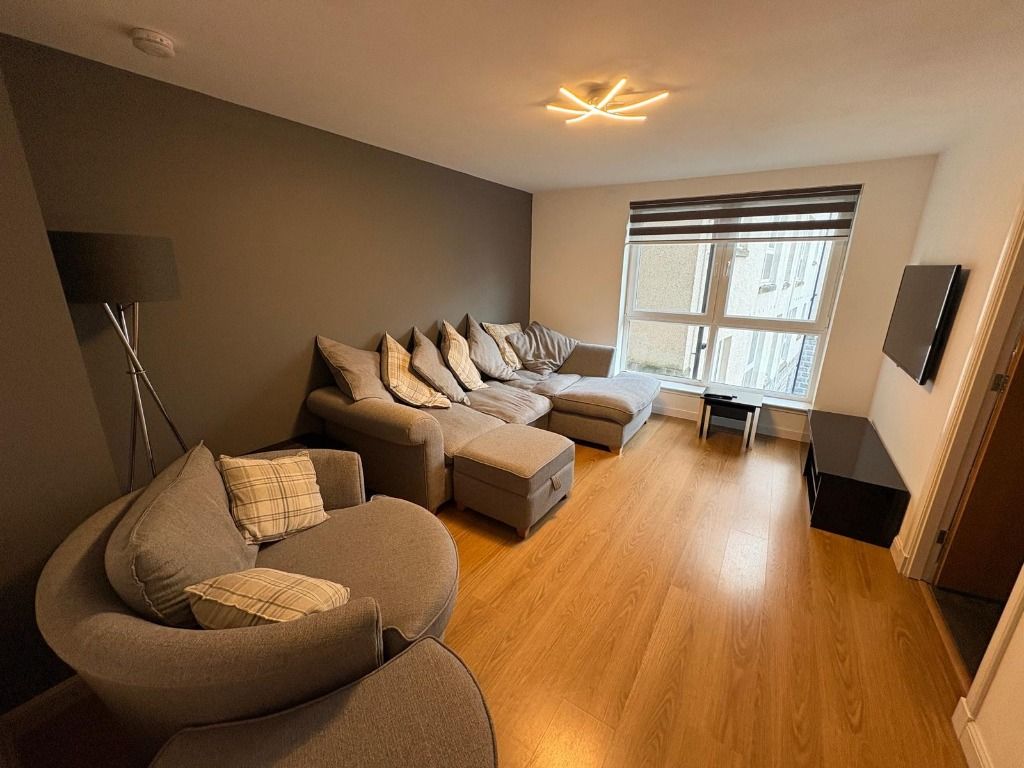 Property photo 1 of 10 Photo 1