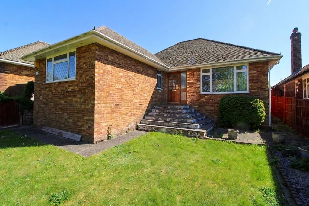 Property photo 1 of 21