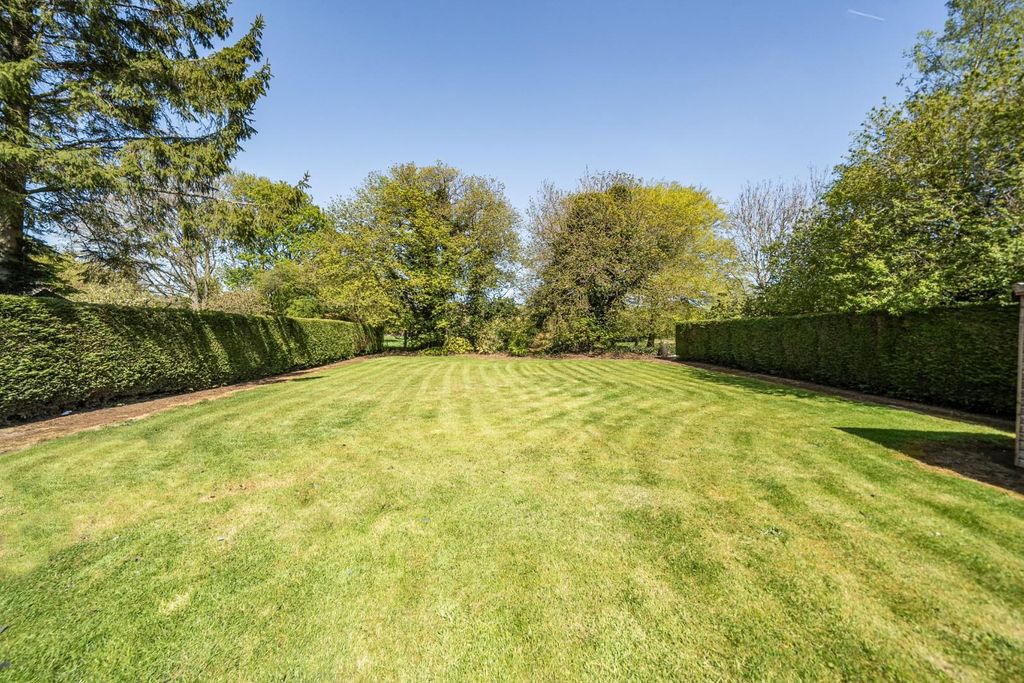 Property photo 3 of 16 Rear Garden.Jpg