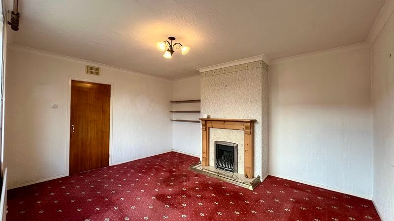 Property photo 2 of 16 Photo 9