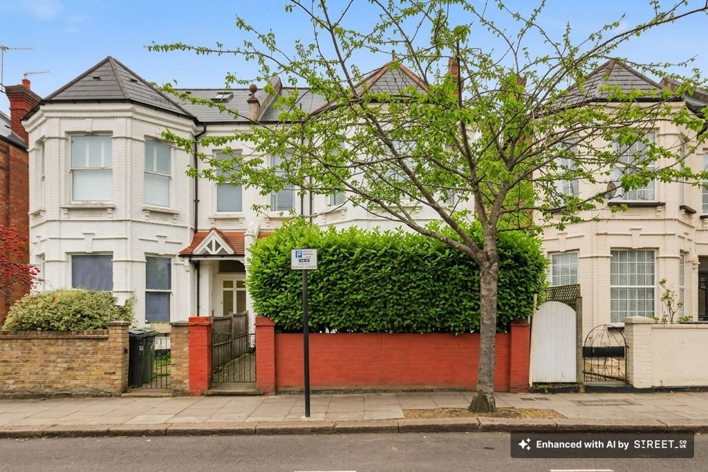 Property photo 1 of 14