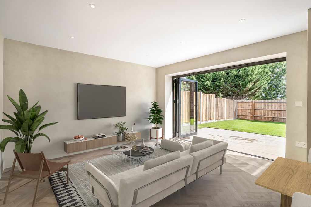 Property photo 2 of 16 Virtuallystagedlivingarea