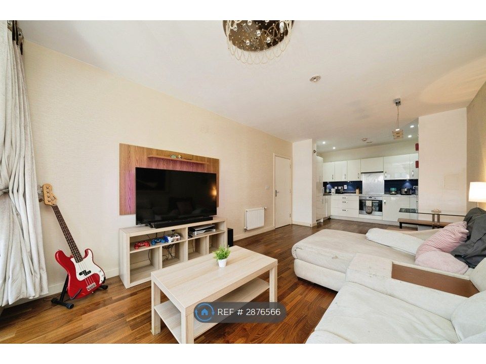 Property photo 3 of 20