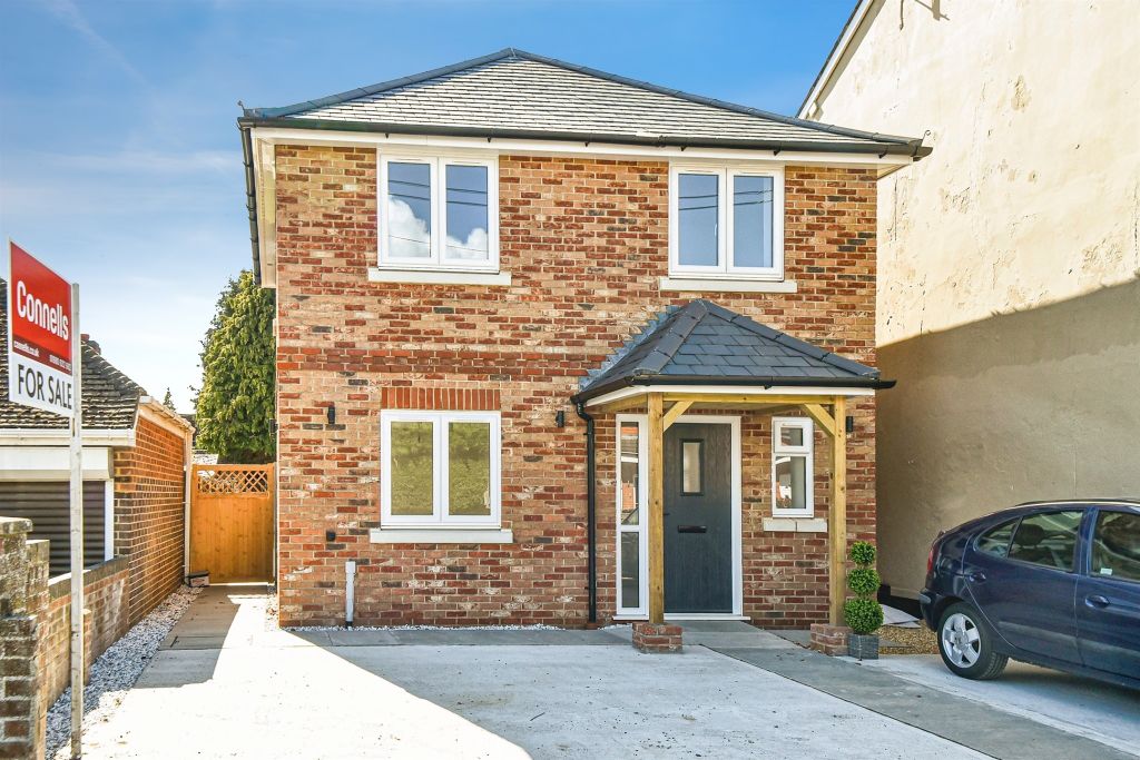 Additional image 4 of 3 bed detached house for saleBulford Road, Durrington, Salisbury SP4