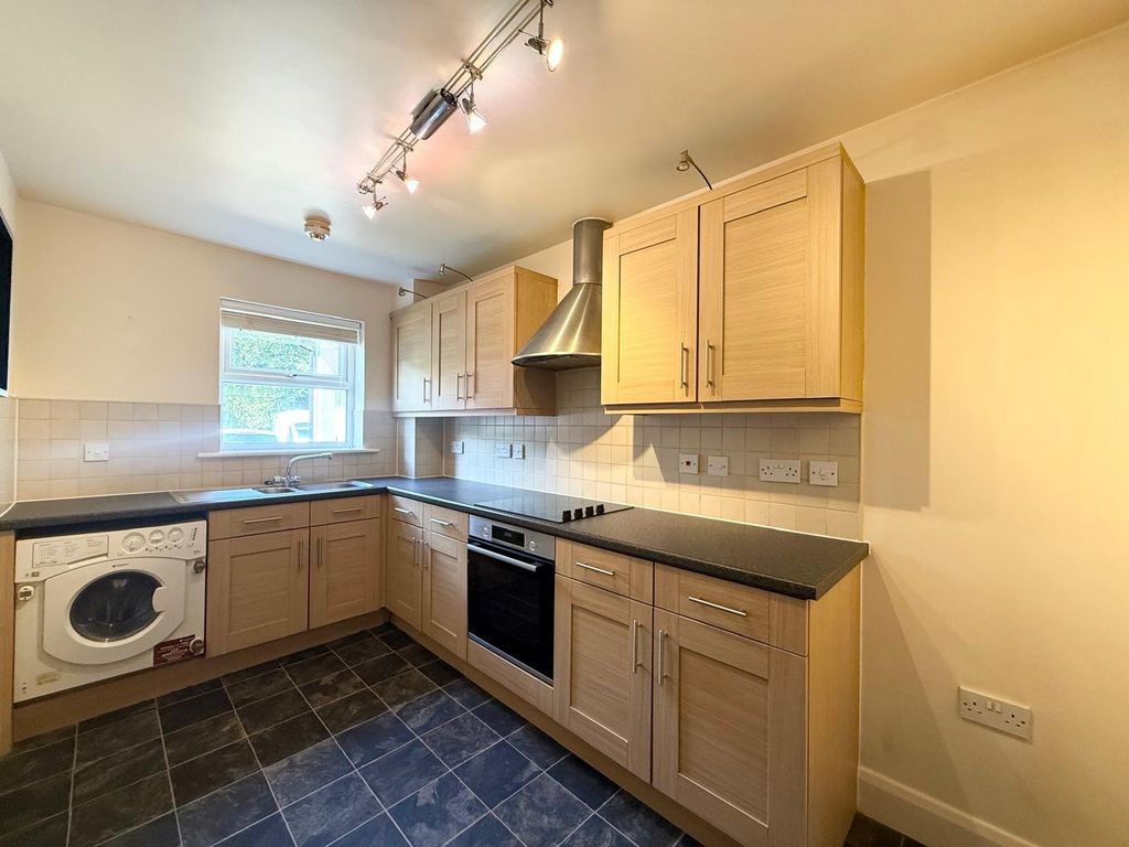 Property photo 2 of 10 Picture No. 06