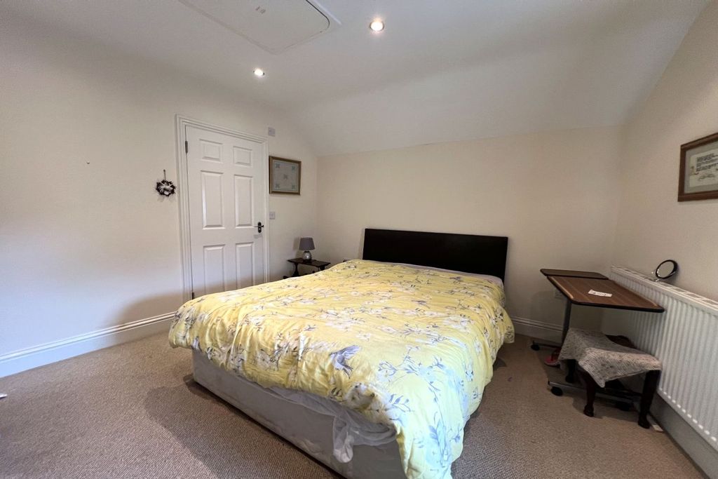 Additional image 7 of 3 bed terraced house for saleChapel Road, Abergavenny NP7