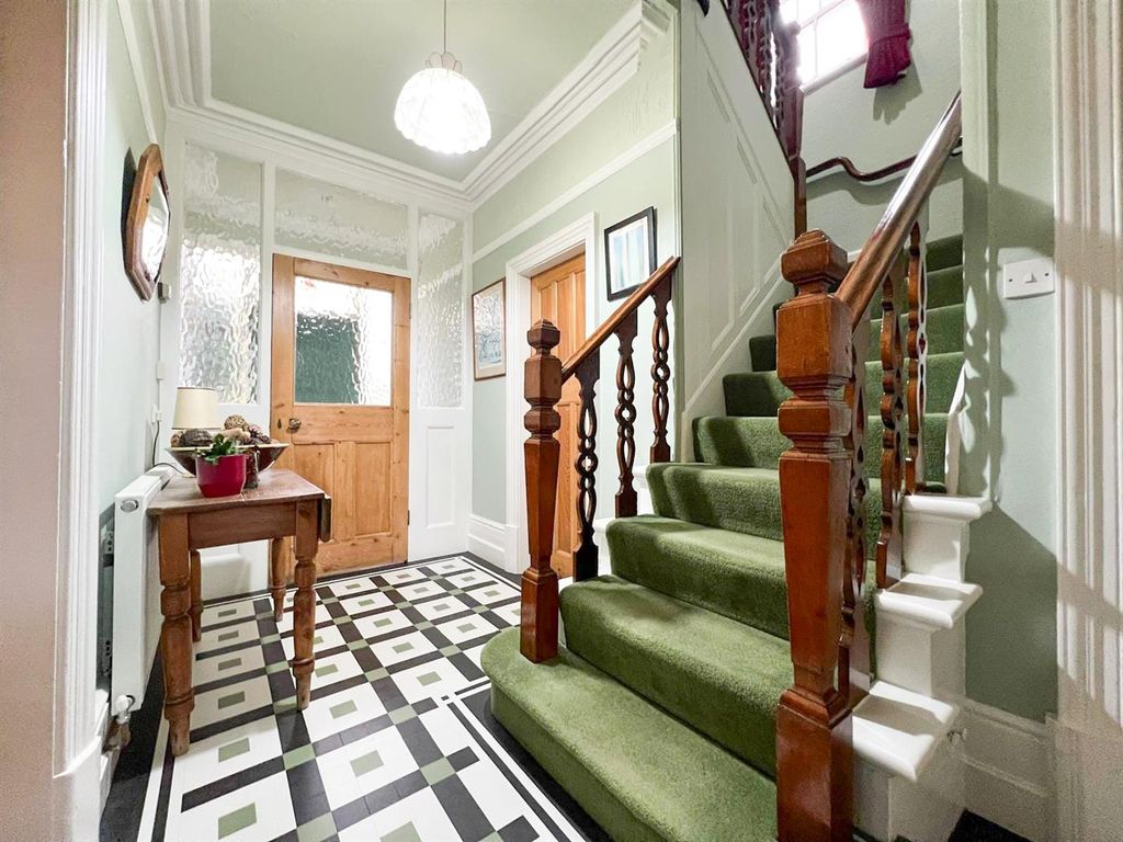 Property photo 2 of 38 Hallway