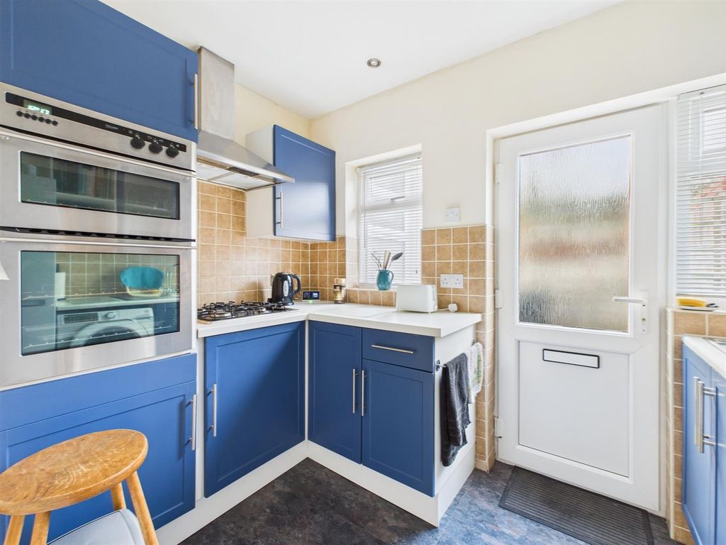 Property photo 3 of 21 Cam03844G0-Pr0343-Still001.Jpg