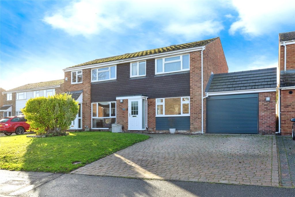 Property photo 1 of 30 Picture No. 21