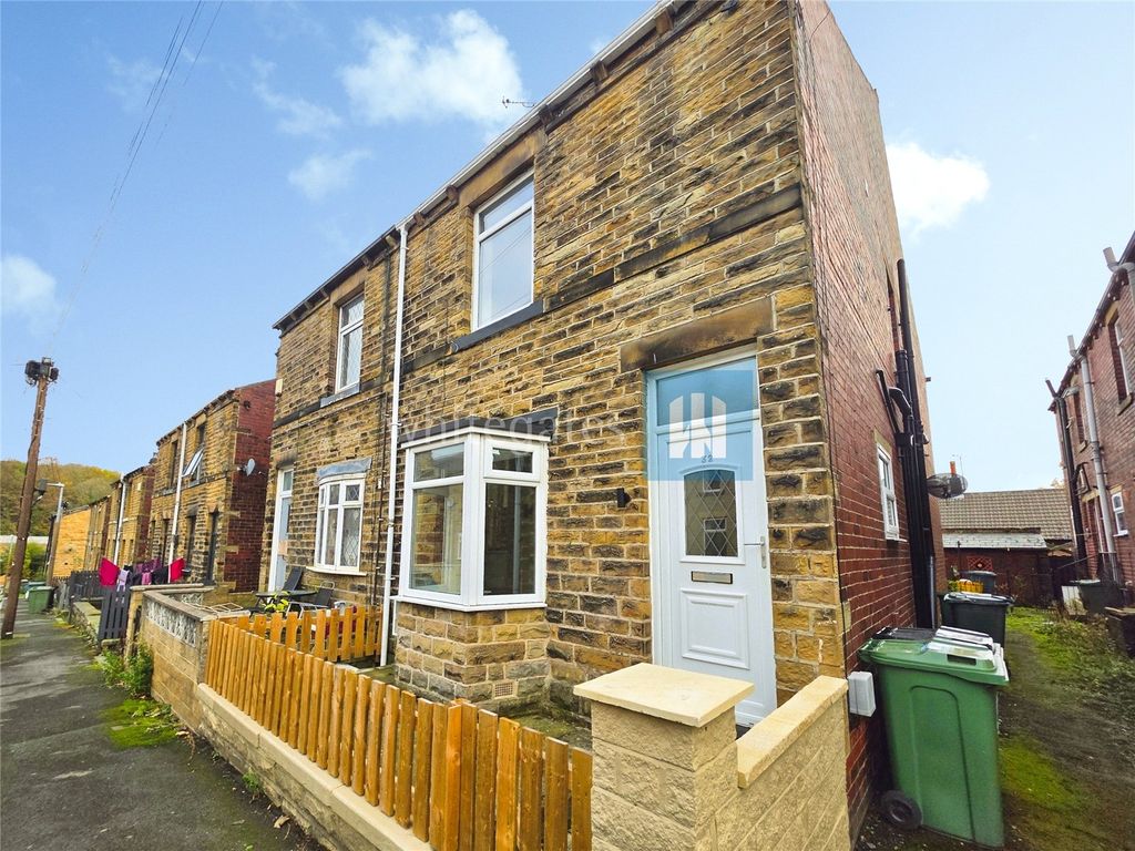 Property photo 3 of 19 Picture No. 12