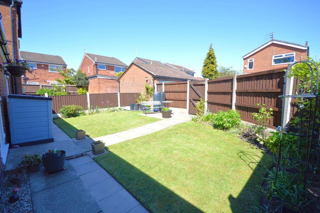 Property photo 3 of 26