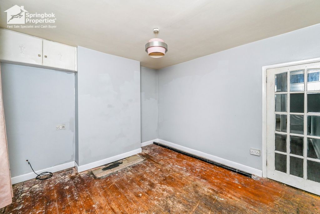 Property photo 3 of 22 Image 2