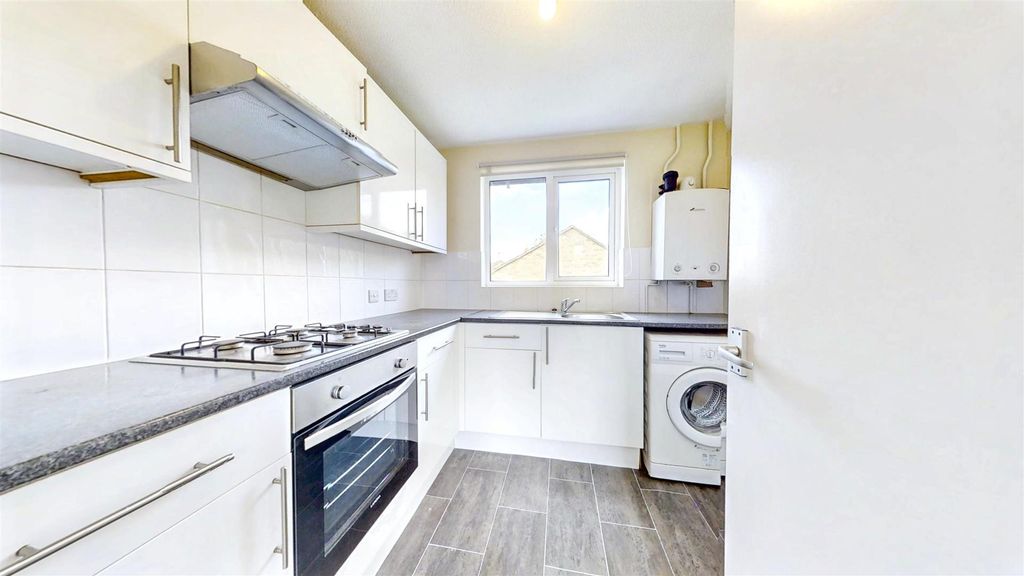 Property photo 2 of 11 07102025_142002.Jpeg