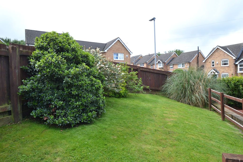 Property photo 3 of 15 Photograph 14