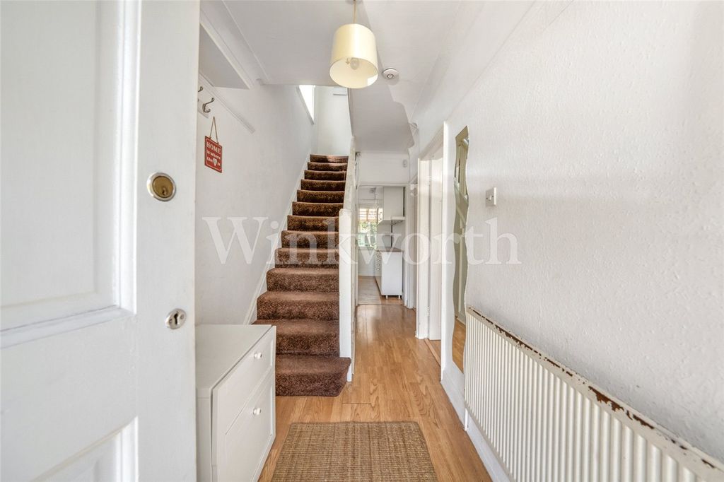 Property photo 2 of 12 Picture No. 03