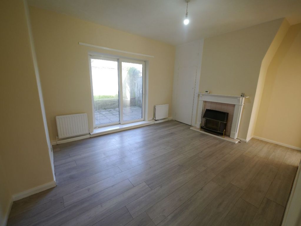 Property photo 3 of 28